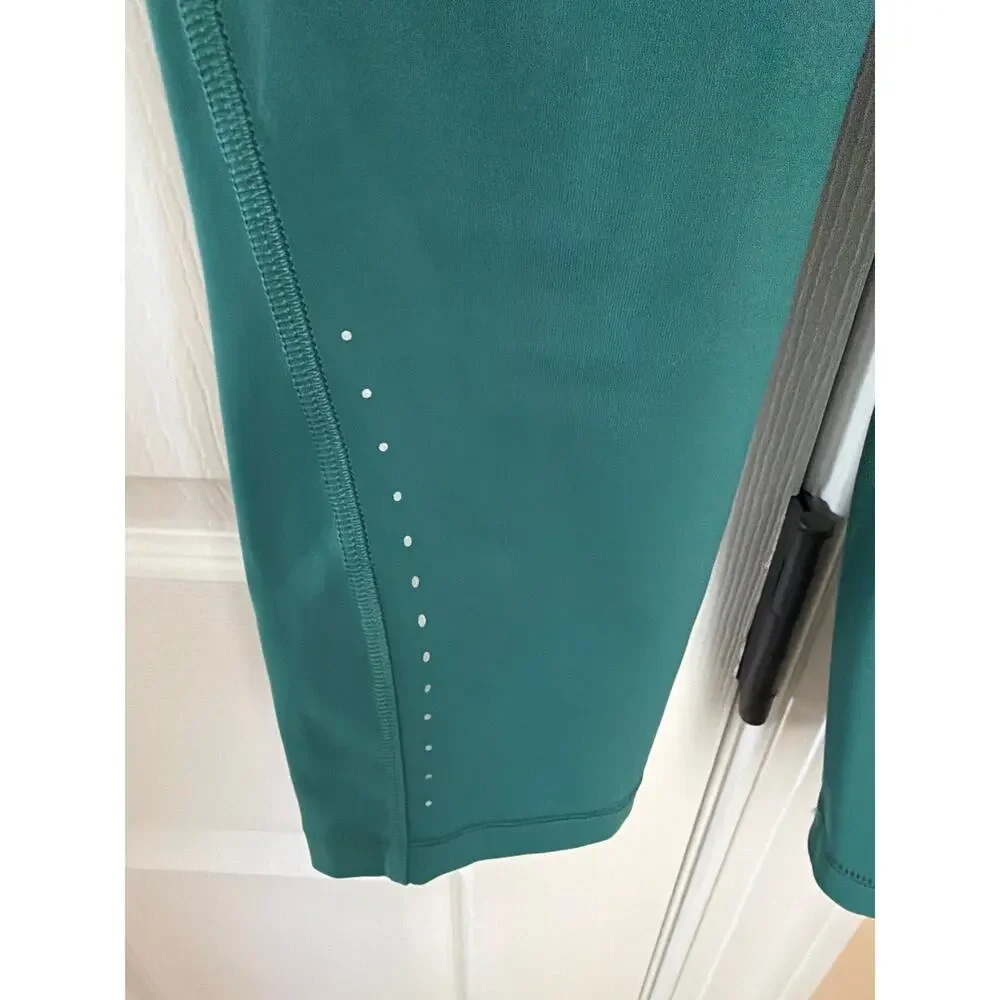 Lululemon Fast and Free High Rise Crop - Picture 4 of 8